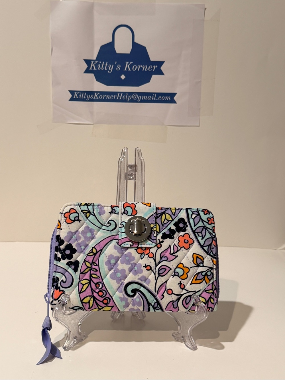NWOT Vera Bradley RGID Turn Lock Wallet in  Maddalena Paisley Pattern